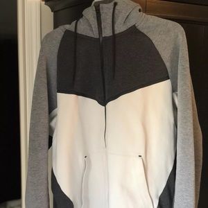 Nike tech fleece hoodie XL
